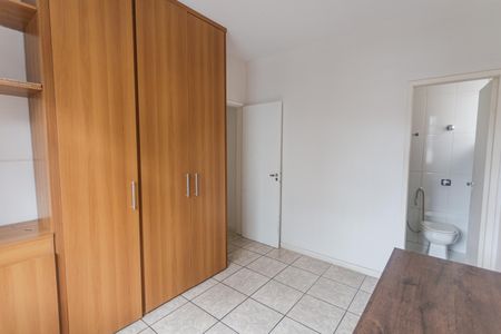 Apartamento à venda com 180m², 4 quartos e 4 vagas Apartamento à venda com 180m², 4 quartos e 4 vagasSuíte 1