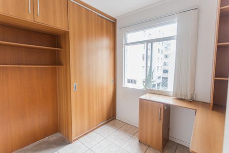 Apartamento à venda com 180m², 4 quartos e 4 vagas Apartamento à venda com 180m², 4 quartos e 4 vagasQuarto 2