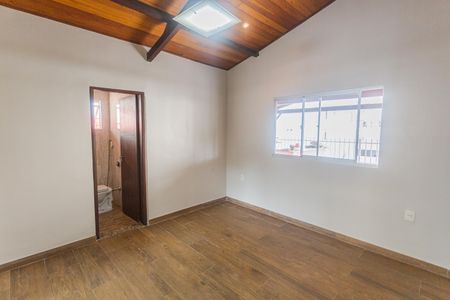 Apartamento à venda com 180m², 4 quartos e 4 vagas Apartamento à venda com 180m², 4 quartos e 4 vagasSuíte 2 na Cobertura