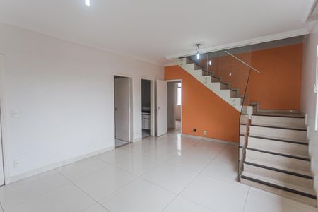 Apartamento à venda com 180m², 4 quartos e 4 vagas Apartamento à venda com 180m², 4 quartos e 4 vagasSala 1