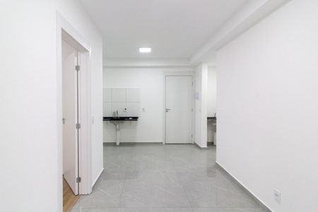 Apartamento para alugar com 38m², 2 quartos e sem vaga Apartamento para alugar com 38m², 2 quartos e sem vagaSala