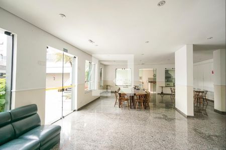 Apartamento à venda com 280m², 3 quartos e 3 vagasCondomínio - Salão de Festas 