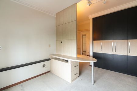 Apartamento à venda com 280m², 3 quartos e 3 vagasSuíte 3
