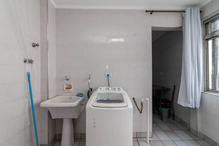 Apartamento à venda com 70m², 2 quartos e 1 vagaÁrea de Serviço