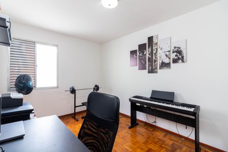 Apartamento à venda com 70m², 2 quartos e 1 vagaQuarto 2