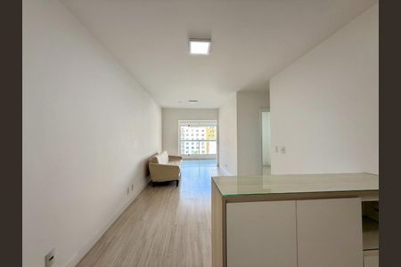 Apartamento à venda com 70m², 2 quartos e 1 vaga