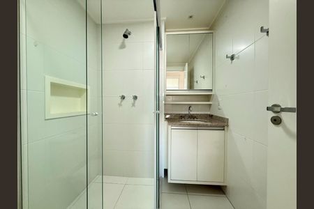 Apartamento à venda com 70m², 2 quartos e 1 vaga