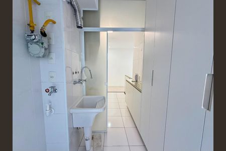 Apartamento à venda com 70m², 2 quartos e 1 vaga