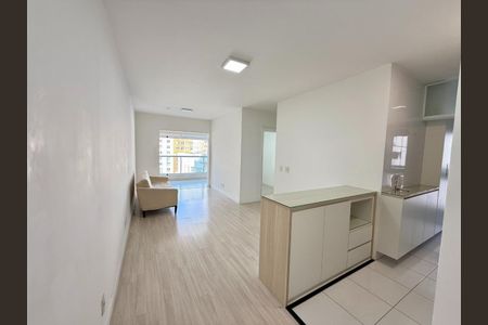 Apartamento à venda com 70m², 2 quartos e 1 vaga