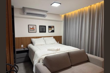 Studio para alugar com 37m², 1 quarto e 1 vagaCama de casal