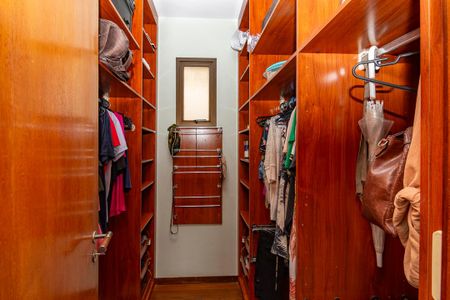 Apartamento à venda com 130m², 3 quartos e 2 vagasv