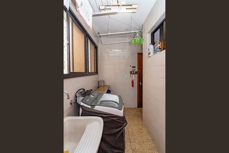 Apartamento à venda com 130m², 3 quartos e 2 vagasÁrea de Serviço