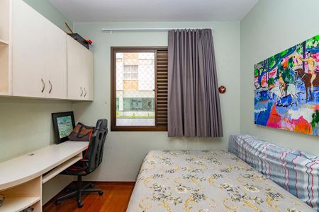 Apartamento à venda com 130m², 3 quartos e 2 vagasQuarto 2