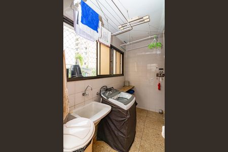 Apartamento à venda com 130m², 3 quartos e 2 vagasÁrea de Serviço