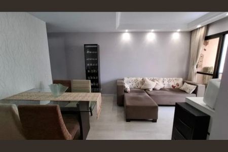 Apartamento à venda com 61m², 2 quartos e 1 vagaFoto 02