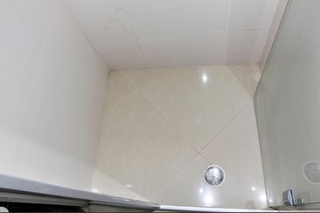 Apartamento para alugar com 62m², 3 quartos e 1 vagaDetalhe - Banheiro Social