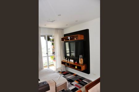 Detalhe - Sala de apartamento para alugar com 3 quartos, 62m² em Vila Mangalot, São Paulo