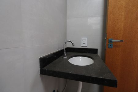 Apartamento à venda com 60m², 2 quartos e sem vagaBanheiro