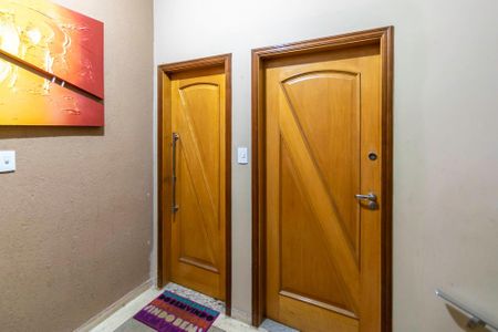 Apartamento à venda com 79m², 2 quartos e 1 vaga Apartamento à venda com 79m², 2 quartos e 1 vagaÁrea comum - Entradas do imóvel