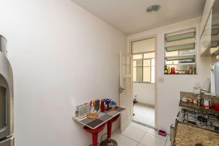 Apartamento à venda com 79m², 2 quartos e 1 vaga Apartamento à venda com 79m², 2 quartos e 1 vagaCozinha