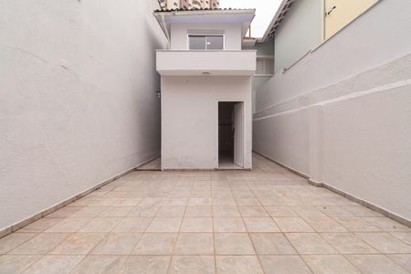 Casa para alugar com 150m², 2 quartos e 2 vagasQuintal