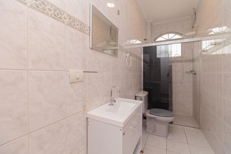 Casa para alugar com 150m², 2 quartos e 2 vagasBanheiro da Suíte 1