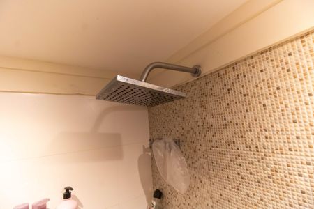 Casa de condomínio à venda com 380m², 3 quartos e 4 vagasBanheiro da Suíte