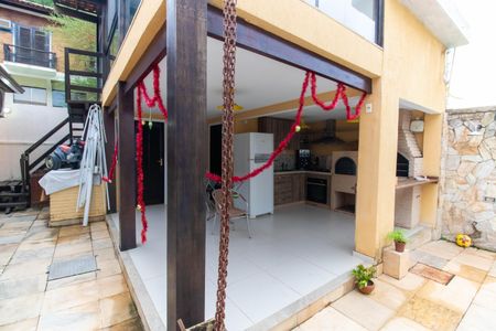 Casa de condomínio à venda com 380m², 3 quartos e 4 vagasÁrea externa