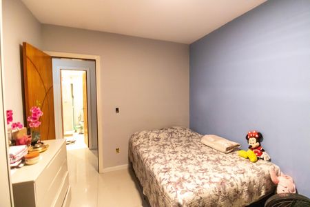 Casa de condomínio à venda com 380m², 3 quartos e 4 vagasQuarto 1