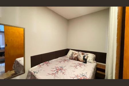 Quarto de kitnet/studio para alugar com 1 quarto, 32m² em Santo Cristo, Rio de Janeiro