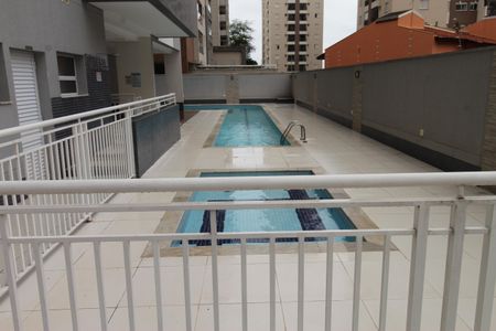 Apartamento para alugar com 70m², 2 quartos e 2 vagasÁrea comum - Piscina