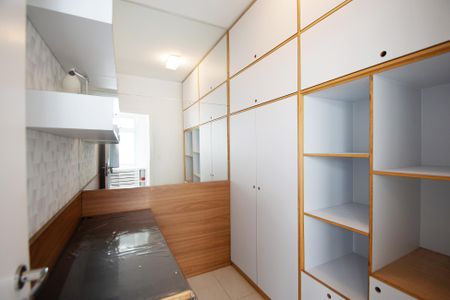 Apartamento para alugar com 110m², 2 quartos e 1 vagaquarto serviço - deposito