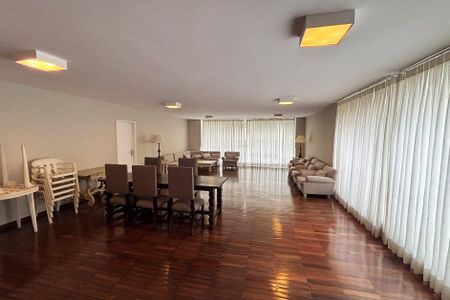 Apartamento para alugar com 110m², 2 quartos e 1 vagasala de festa