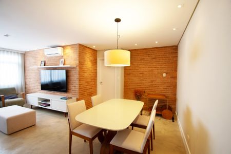 Apartamento para alugar com 110m², 2 quartos e 1 vagaSala de jantar