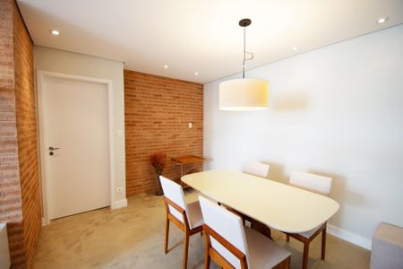 Apartamento para alugar com 110m², 2 quartos e 1 vagaSala de jantar