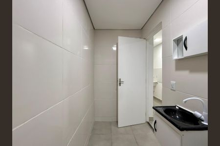 Apartamento para alugar com 27m², 1 quarto e sem vaga Apartamento para alugar com 27m², 1 quarto e sem vagaBanheiro