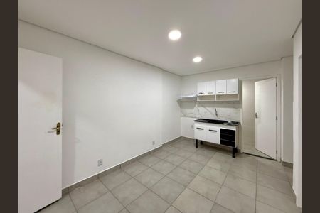 Sala  de apartamento para alugar com 1 quarto, 27m² em Brooklin, São Paulo