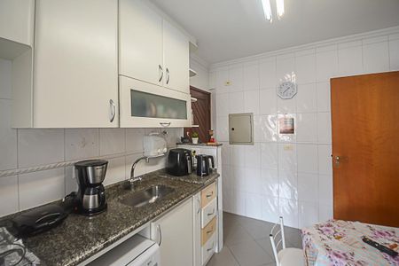 Apartamento à venda com 103m², 3 quartos e 2 vagasCozinha
