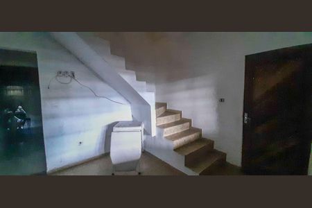 Casa para alugar com 2 quartos, 55m² em Rochdale, Osasco