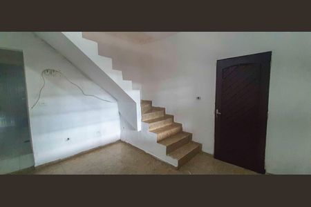 Sala de casa para alugar com 2 quartos, 55m² em Rochdale, Osasco