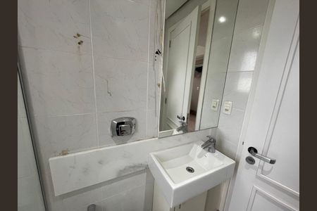 Apartamento para alugar com 320m², 4 quartos e 5 vagasBanheiro Social