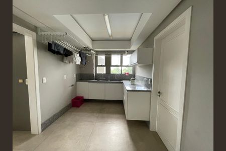 Apartamento para alugar com 320m², 4 quartos e 5 vagasÁrea de Serviço