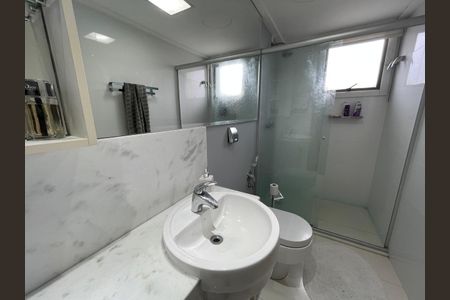 Apartamento para alugar com 320m², 4 quartos e 5 vagasBanheiro da Suíte 3