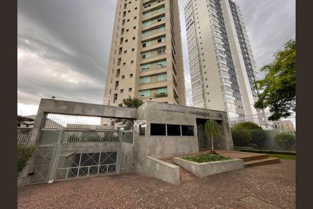 Apartamento para alugar com 320m², 4 quartos e 5 vagasFachada