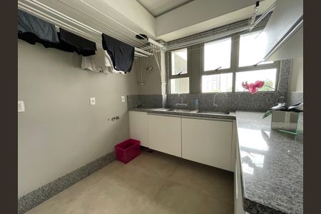 Apartamento para alugar com 320m², 4 quartos e 5 vagasÁrea de Serviço