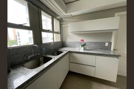 Apartamento para alugar com 320m², 4 quartos e 5 vagasÁrea de Serviço
