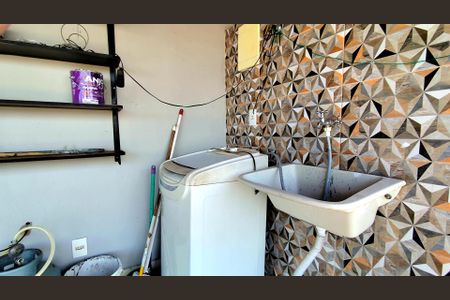 Casa para alugar com 100m², 2 quartos e 1 vaga