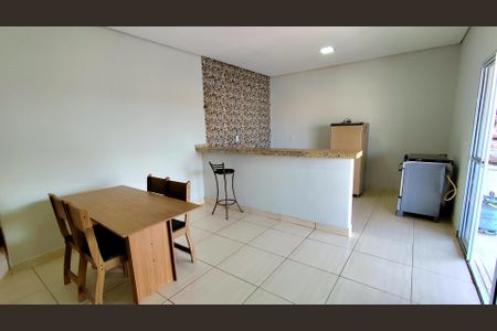 Casa para alugar com 100m², 2 quartos e 1 vaga