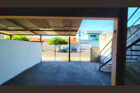 Casa para alugar com 100m², 2 quartos e 1 vaga