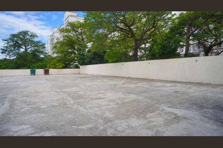 Apartamento para alugar com 70m², 2 quartos e 1 vagaPátio garagem 